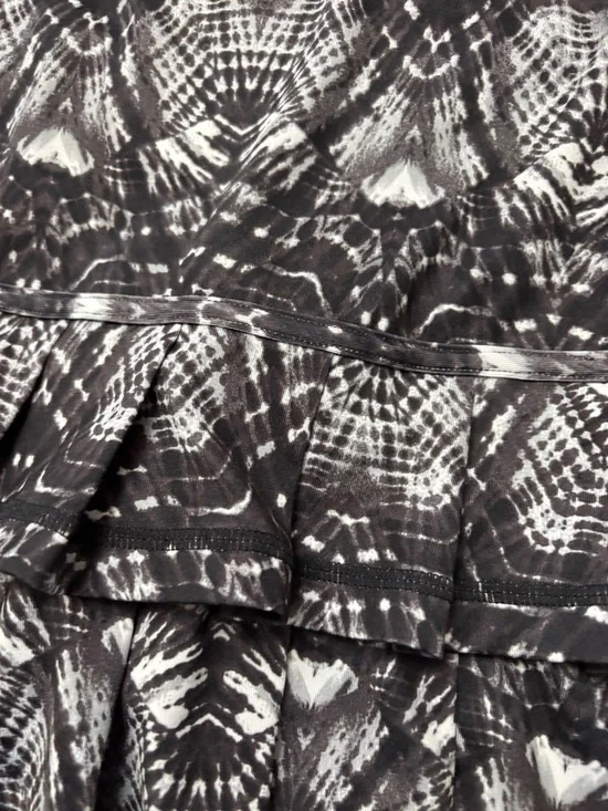 Ideology Black & White Geometric Circle Skater Skirt - Picture 4 of 8